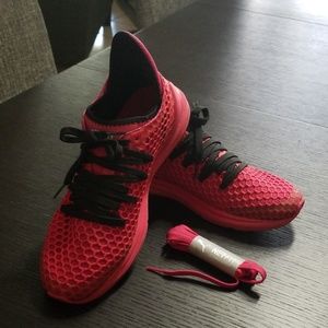 Puma IGNITE Limitless NETFIT, Size 9.5